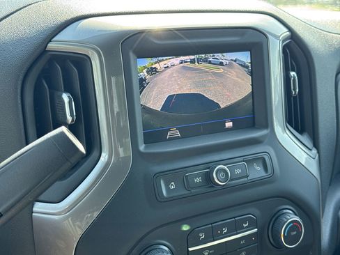 Used 2021 Chevrolet Silverado 1500 Custom image 25