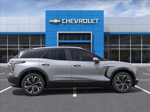 New 2026 Chevrolet Blazer EV LT image 5