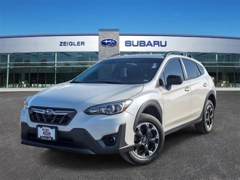 Used 2023 Subaru Crosstrek 2.0i image 1