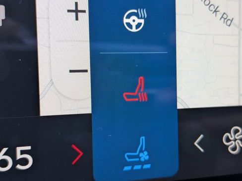 Certified 2024 Lincoln Nautilus Reserve image 21