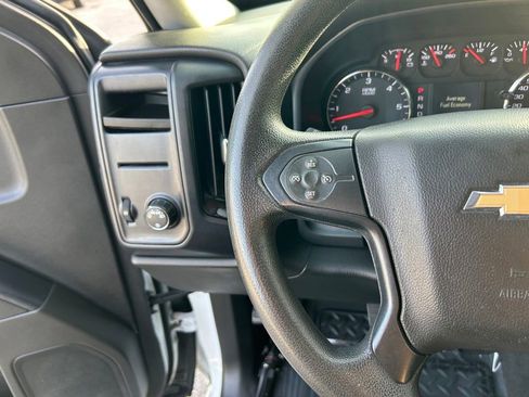 Used 2019 Chevrolet Silverado 1500 Custom w/ Custom Convenience Package RWD image 37