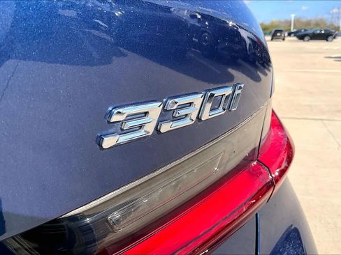 Used 2021 BMW 330i Sedan w/ Premium Package image 56