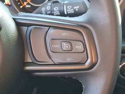 Certified 2023 Jeep Wrangler Willys image 14