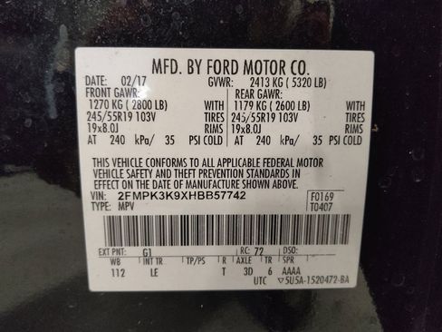 Used 2017 Ford Edge Titanium FWD image 33