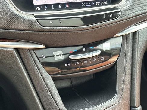 Certified 2024 Cadillac XT5 Sportv AWD/4WD image 31