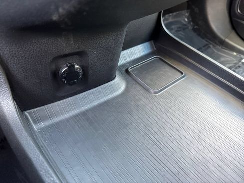 Certified 2024 Toyota Sienna XLE Woodland Edition AWD/4WD image 26