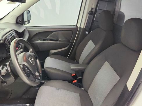 Used 2018 RAM ProMaster City Tradesman image 17