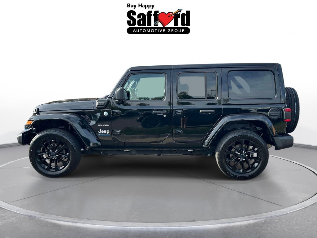 Used 2024 Jeep Wrangler Unlimited Sahara w/ Technology Group AWD/4WD image 5