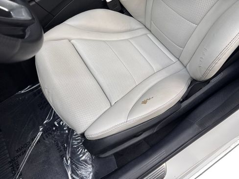 Used 2016 Mercedes-Benz C 300 4MATIC Sedan image 28