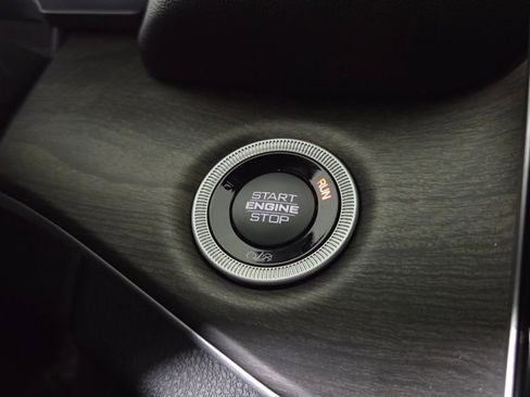 New 2025 Jeep Grand Cherokee L Limited image 21