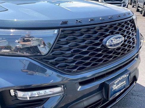 Used 2024 Ford Explorer ST w/ Equipment Group 401A AWD/4WD image 31