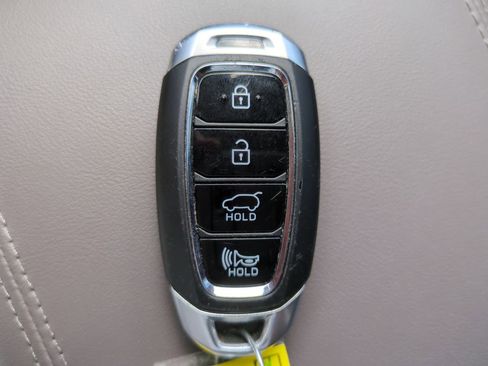 Used 2019 Hyundai Santa Fe SEL w/ Cargo Package image 27