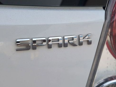 Certified 2014 Chevrolet Spark LT FWD image 27