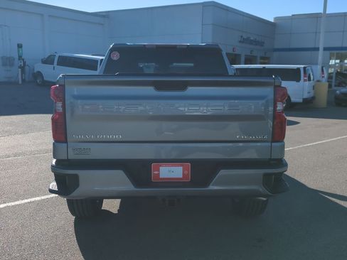 Used 2026 Chevrolet Silverado 1500 Custom image 7