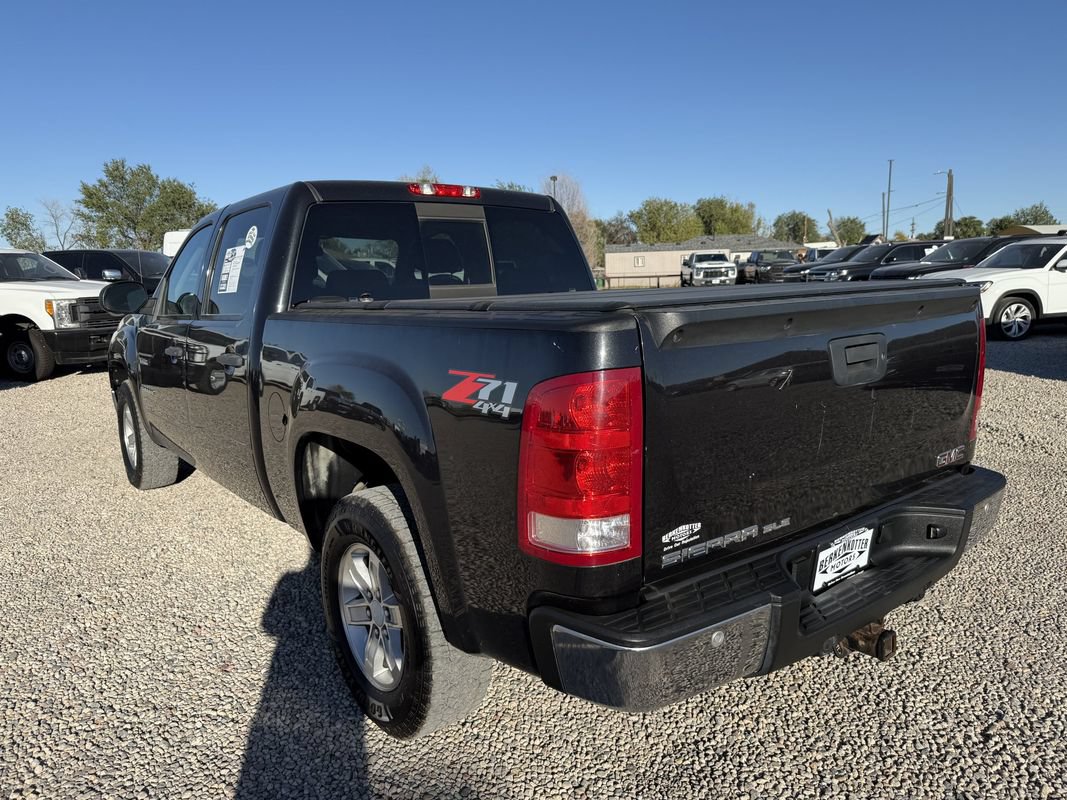 Used 2012 GMC Sierra 1500 SLE w/ Power Tech Package AWD/4WD image 8