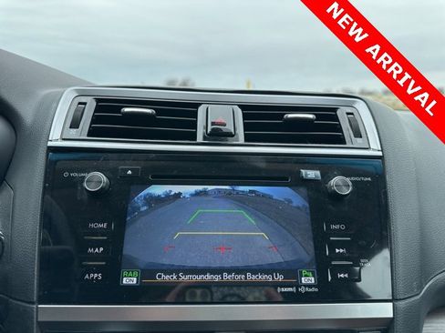 Used 2017 Subaru Outback 2.5i Touring w/ Popular Package #5A image 12
