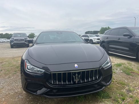 Used 2018 Maserati Ghibli S GranSport Q4 AWD/4WD image 6