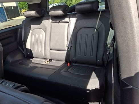 Used 2021 Land Rover Defender 90 First Edition AWD/4WD image 10
