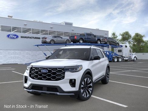 New 2026 Ford Explorer Platinum w/ LUX Leather Package AWD/4WD image 2