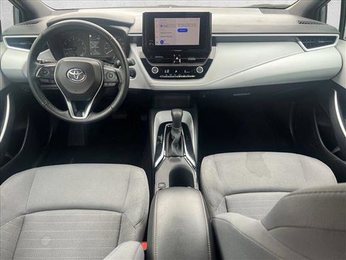 Used 2025 Toyota Corolla SE image 19