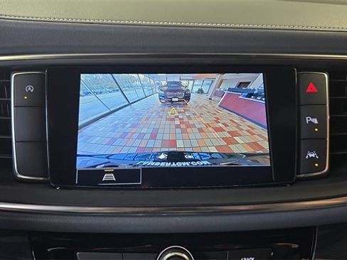 Used 2023 Buick Enclave Essence w/ LPO, Touring Package image 19