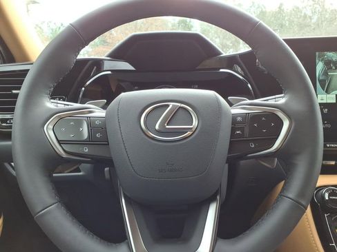 New 2026 Lexus NX 350h FWD w/ Premium image 17