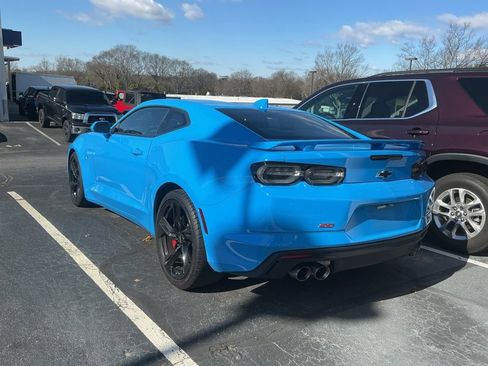 Used 2023 Chevrolet Camaro SS image 2