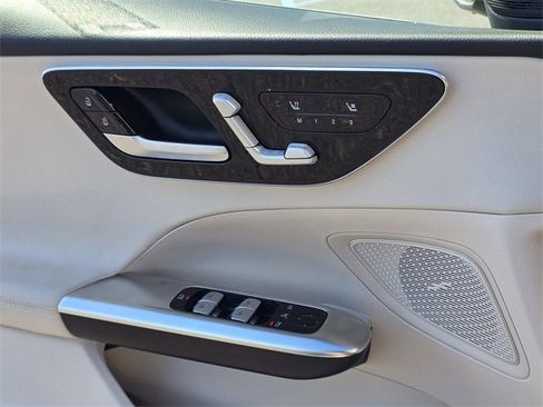 Used 2024 Mercedes-Benz C 300 C 300 image 19