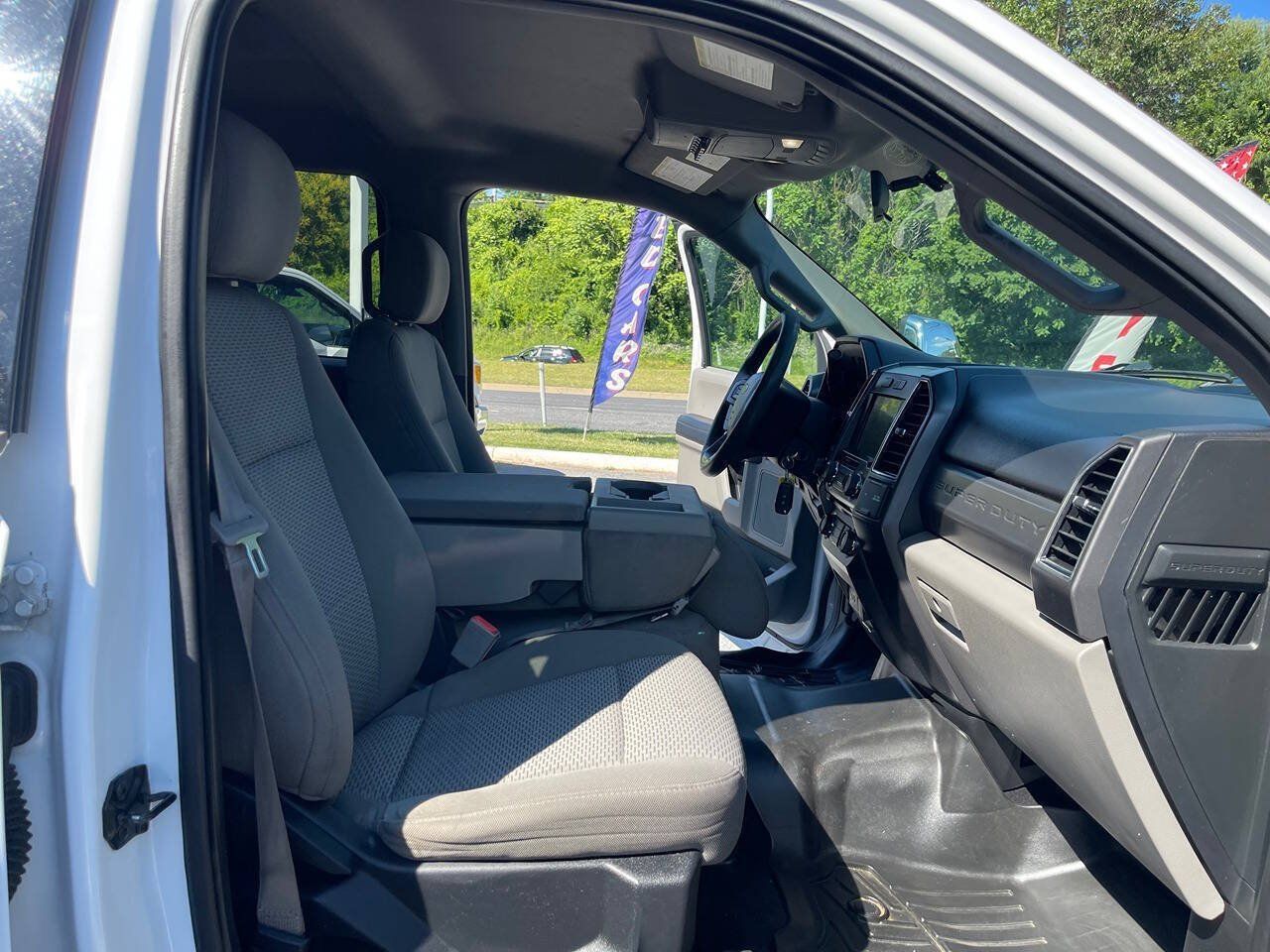 Used 2018 Ford F250 XLT w/ XLT Premium Package AWD/4WD image 35