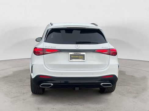 New 2026 Mercedes-Benz GLC 300 GLC 300 image 4