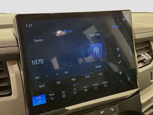 Used 2024 Ford Expedition XLT image 21