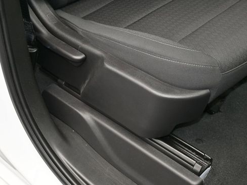 Used 2022 Chevrolet Silverado 1500 Custom Trail Boss image 39