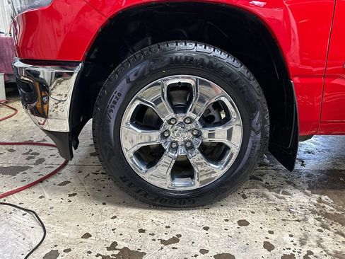 Used 2020 RAM 1500 Big Horn AWD/4WD image 11