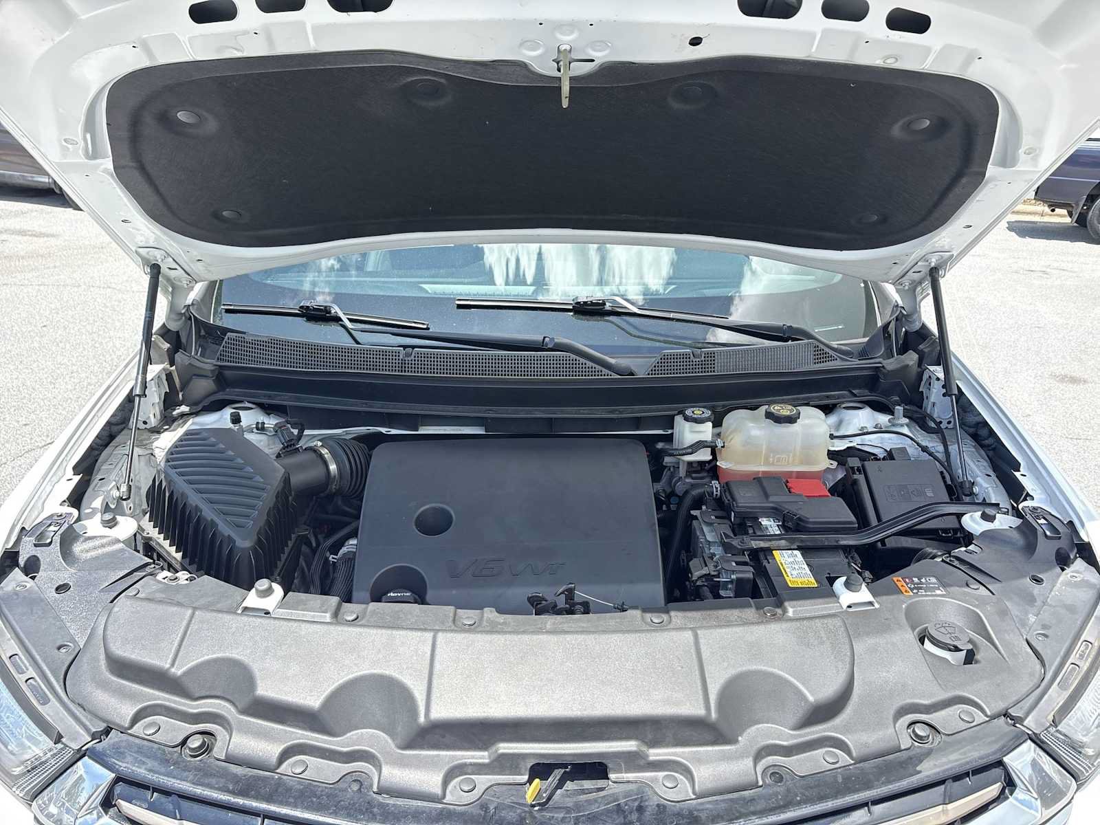 Used 2022 Chevrolet Traverse High Country FWD image 31