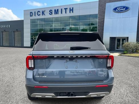 New 2026 Ford Explorer Active w/ Active Comfort Package image 5