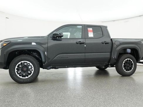 New 2025 Toyota Tacoma TRD Off-Road image 2