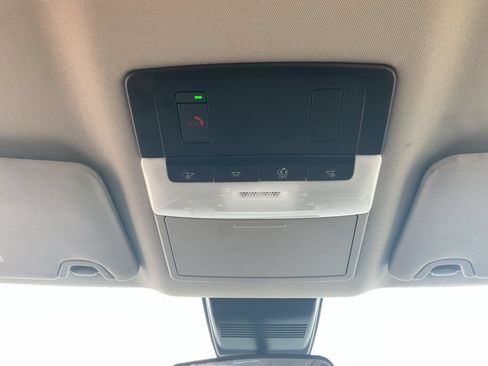 Used 2025 Nissan Altima 2.5 SV FWD image 15