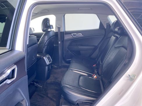 Certified 2026 Kia Sportage EX FWD image 32