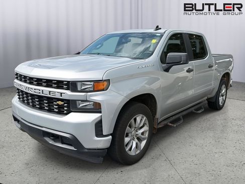Used 2019 Chevrolet Silverado 1500 Custom w/ Custom Value Package RWD image 10