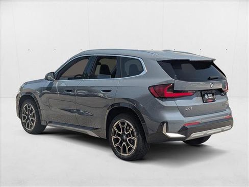 Certified 2025 BMW X1 xDrive28i image 9