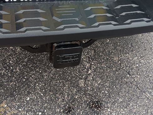 Used 2019 Toyota Tacoma SR5 image 28