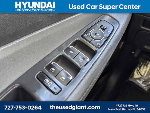 Certified 2023 Hyundai Santa Fe SEL FWD image 33