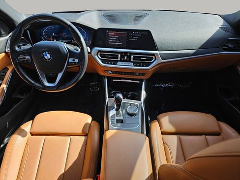 Used 2022 BMW 330i xDrive 330i xDrive image 2