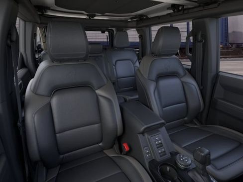 New 2026 Ford Bronco Outer Banks AWD/4WD image 10
