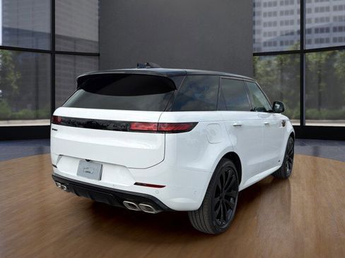 New 2026 Land Rover Range Rover Sport Dynamic SE image 5