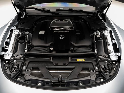 Used 2025 Mercedes-Benz AMG GT 63 image 73