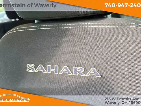 Used 2018 Jeep Wrangler Unlimited Sahara w/ Max Tow Package AWD/4WD image 15