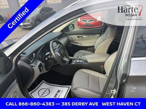 Used 2023 INFINITI QX50 Luxe AWD/4WD image 3
