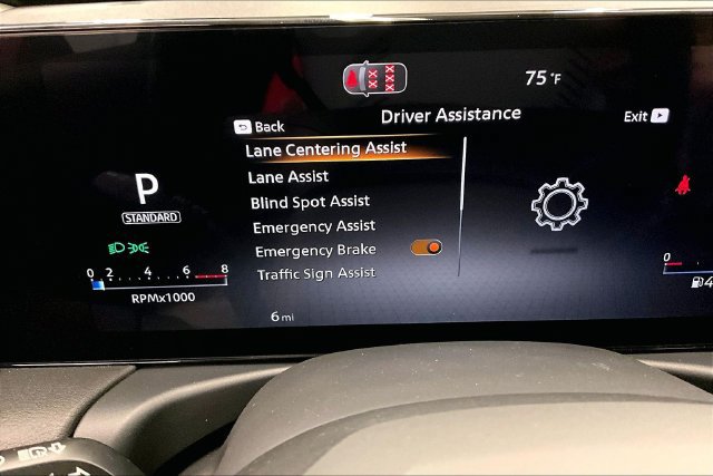 New 2027 Nissan Sentra SR FWD image 30
