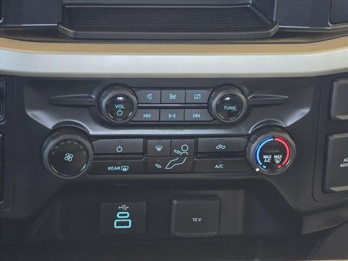 Used 2024 Ford F250 XL w/ STX Appearance Package image 18